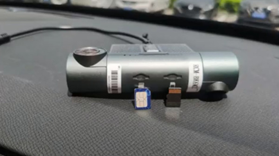 Mini Size Portable 2CH mobil blackbox dengan 3G / 4G WIFI GPS fungsi untuk Taxi