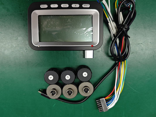 AHD 1080P Dukungan Tingkat Minyak dan Tekanan Ban Pemantauan 8-Channel Video Recorder MDVR untuk Truk / Kendaraan Logistik