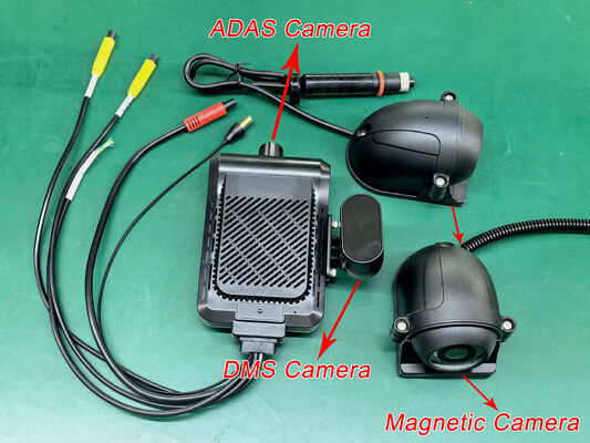 24V 4CH AI Dash Cam Kit Kamera Keamanan Kendaraan DVR dengan DMS ADAS BSD Kamera Sisi untuk Truk / Bus