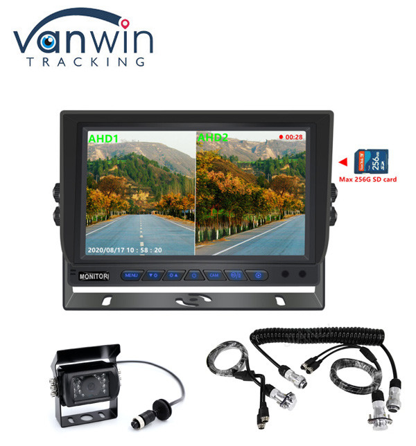 New Arrival AHD 4CH SD Card 1080P 9inch Quad Monitor All In One Dibangun dalam DVR Untuk Bus Truk